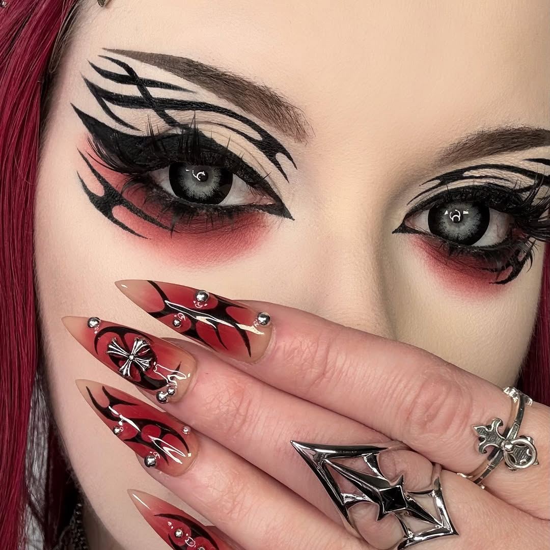Vanta Black - 1 Year, 2 lenses Colored Contacts - Gleglow
