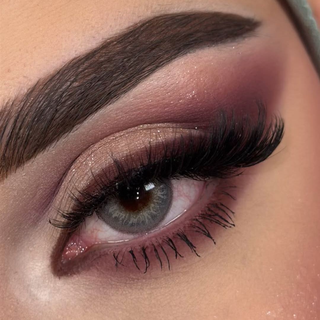 Avenor Glow Grey - monthly, 2 lenses Colored Contacts - Gleglow