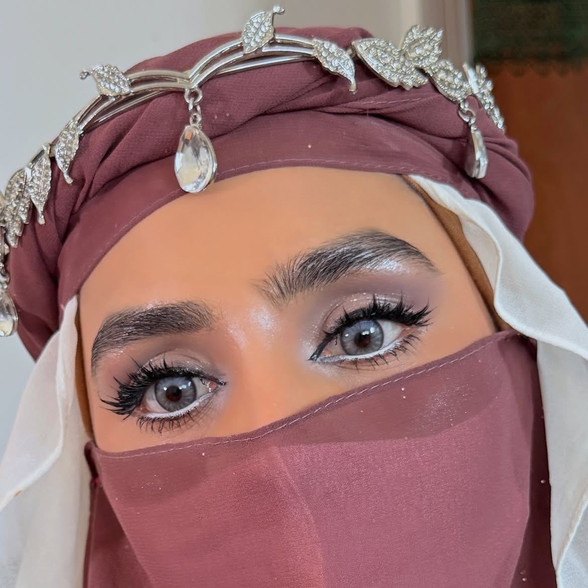 Sara Blue - 1 Day, 2 lenses