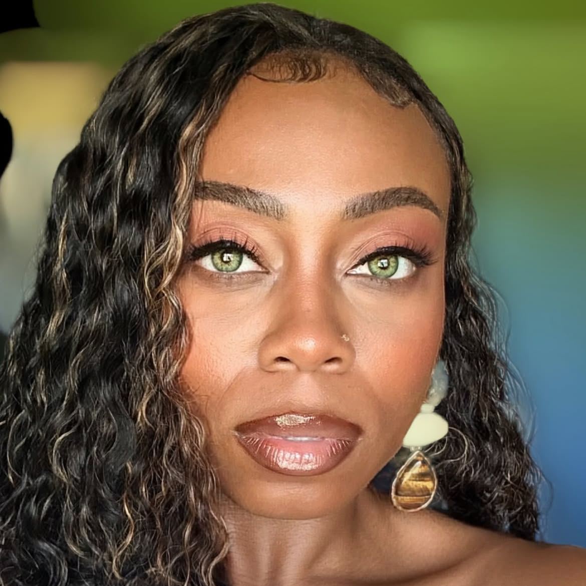 Adoring Green - 1 Year, 2 lenses
