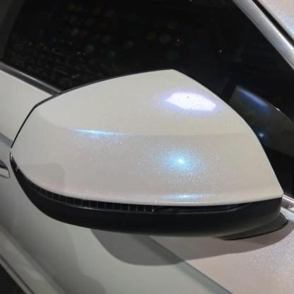 white wrap with blue pearl