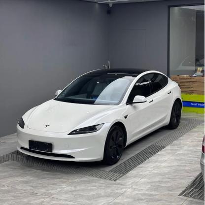 Shell White Car Vinyl Wrap