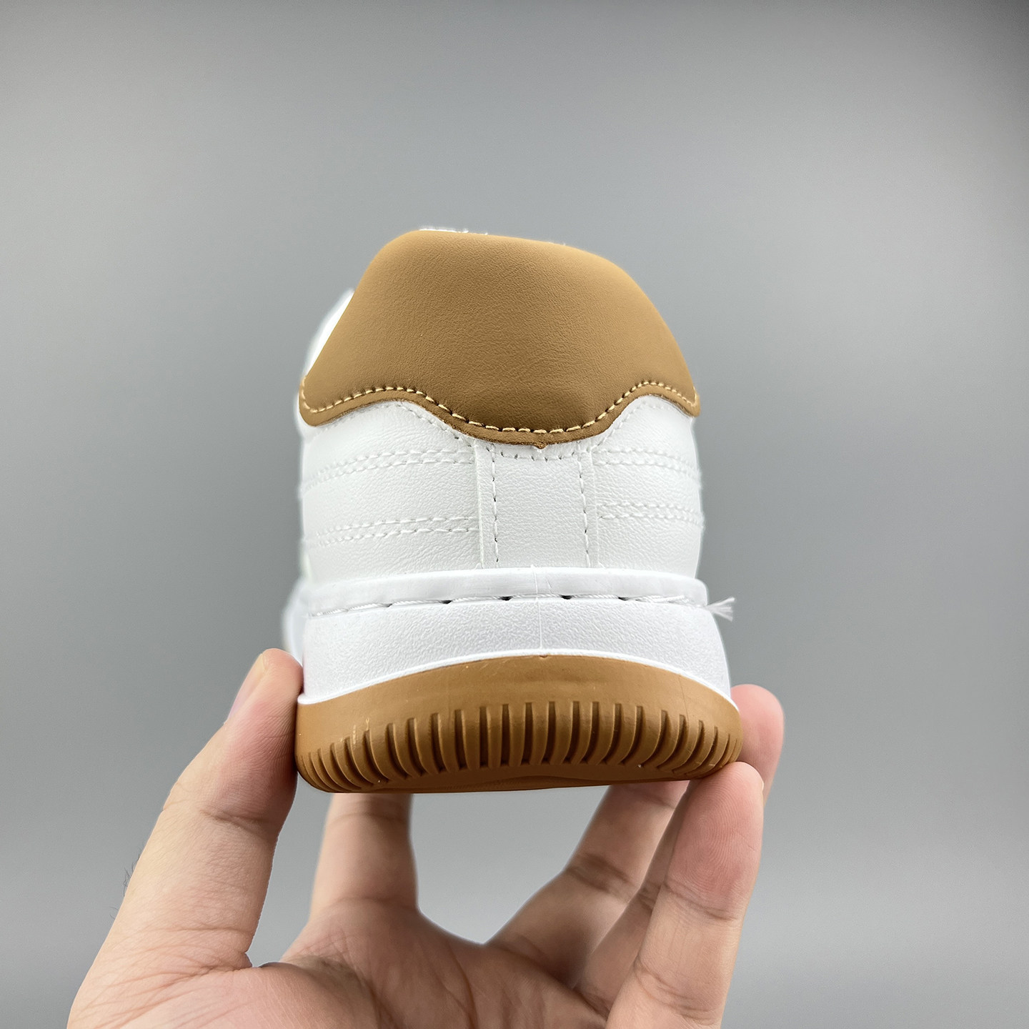 ⏰Offerta a tempo limitato oggi: 70% di sconto - non lasciartela sfuggire! Scarpe ortopediche di alta qualità, dal design ergonomico, impermeabili e antiscivolo, realizzate a mano in pelle pregiata. 👞