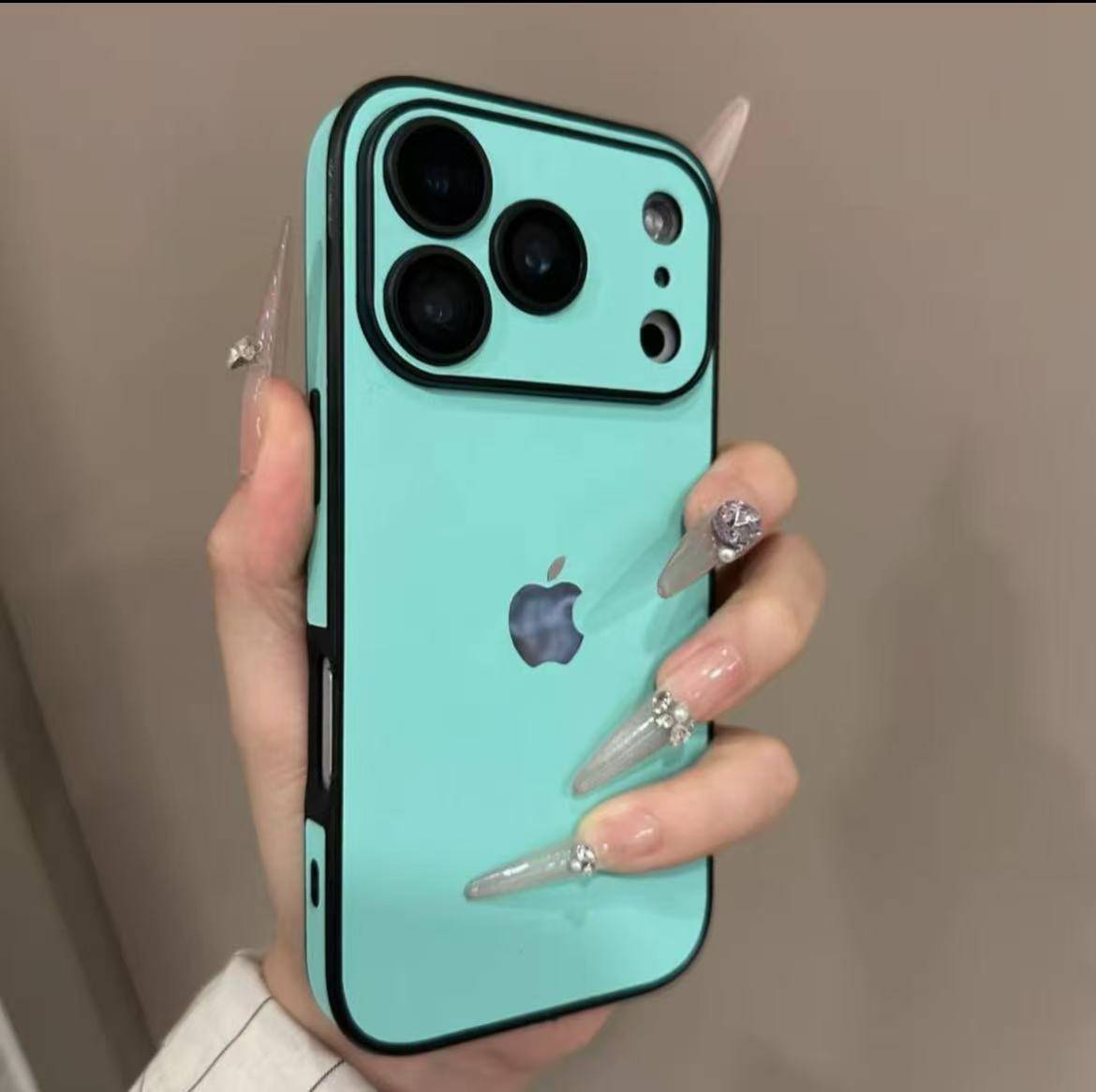 【新品17上市 順豐免運】iPhone高級質感細膩素皮 鏡頭全包防摔保護殼 防刮耐磨 清爽不油膩 不留指紋！