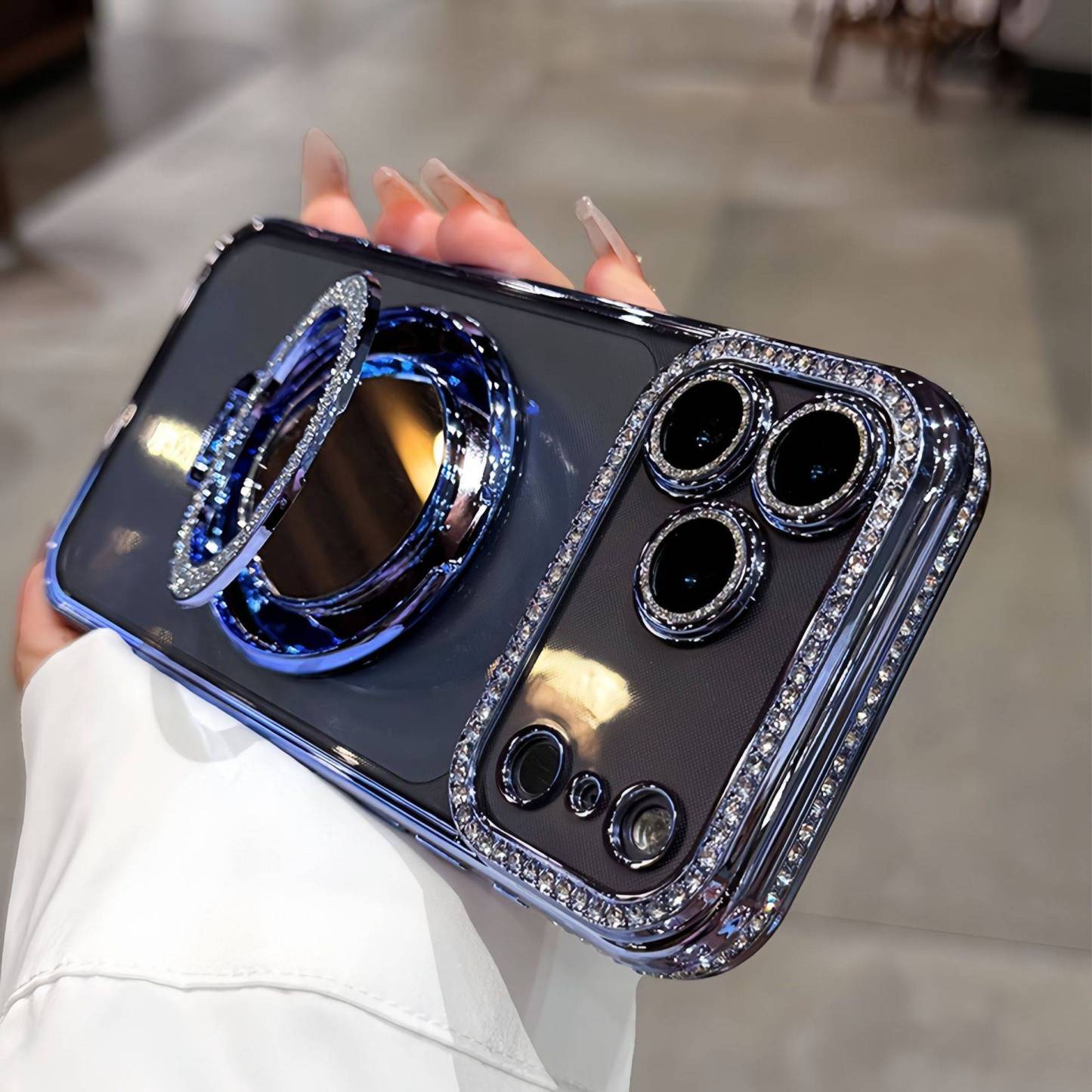 ✨閃鑽鏡面磁吸手機殼｜自帶支架 + 掛繩｜iPhone 專用高級感保護套