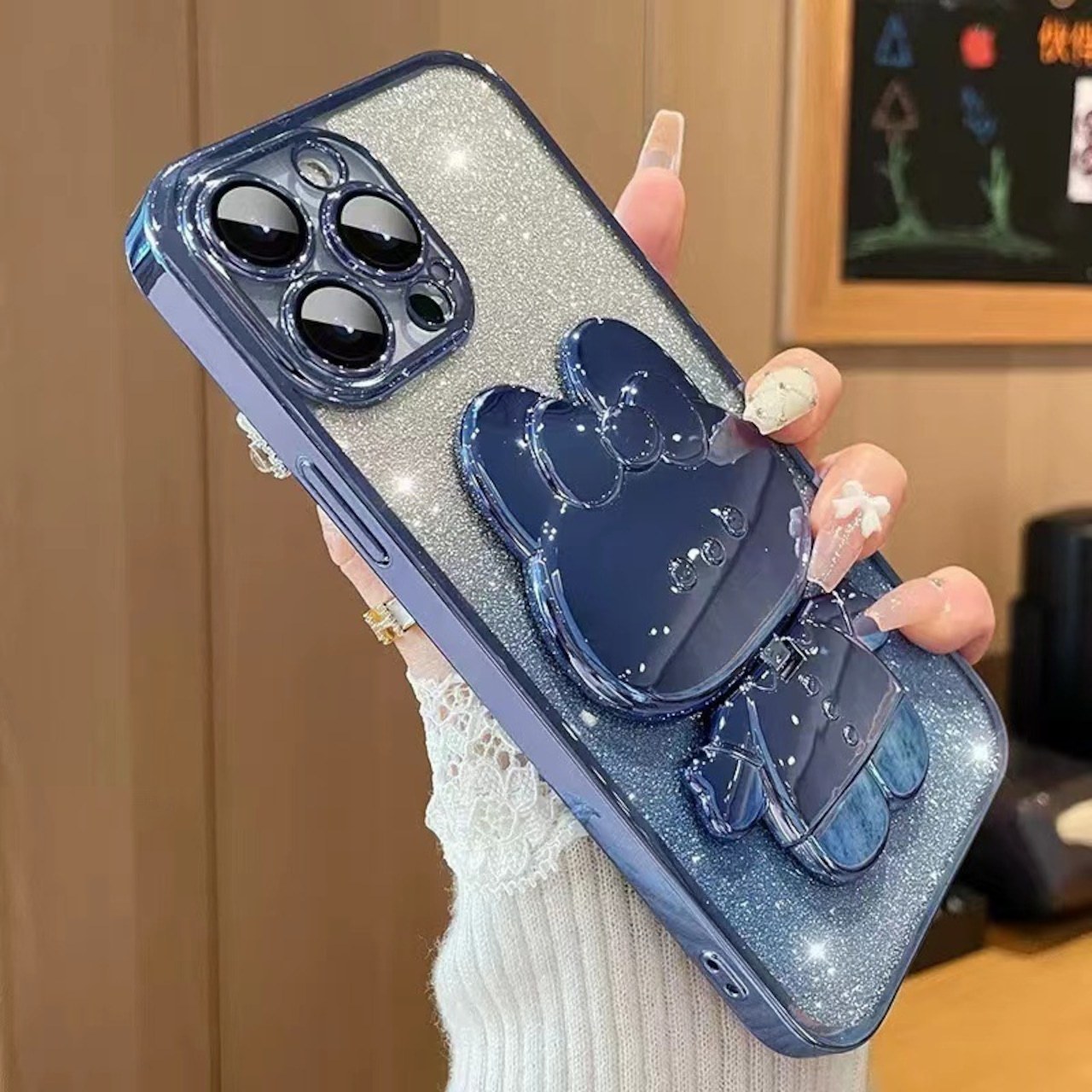 豪華電鍍手機殼，內置隱形化妝鏡，可愛兔子手機支架，隱藏式支架，防震超薄保護