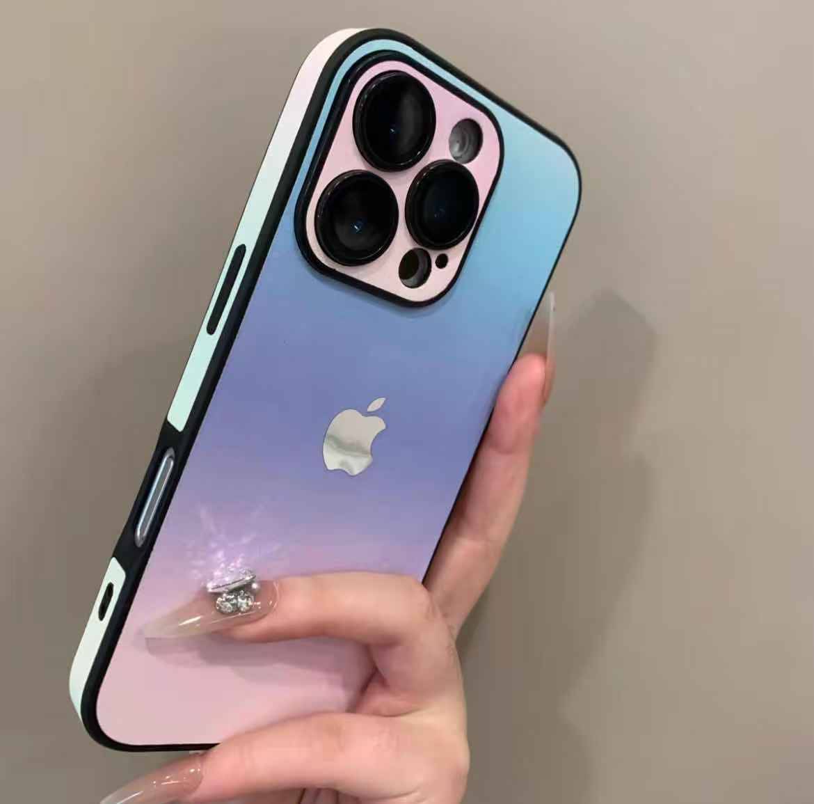 【新品17上市 順豐免運】iPhone高級質感細膩素皮 鏡頭全包防摔保護殼 防刮耐磨 清爽不油膩 不留指紋！