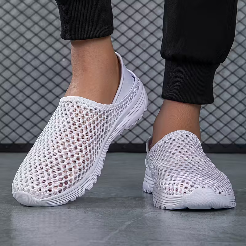 Men's Lightweight And Comfortable Hollow-Out Sneakers