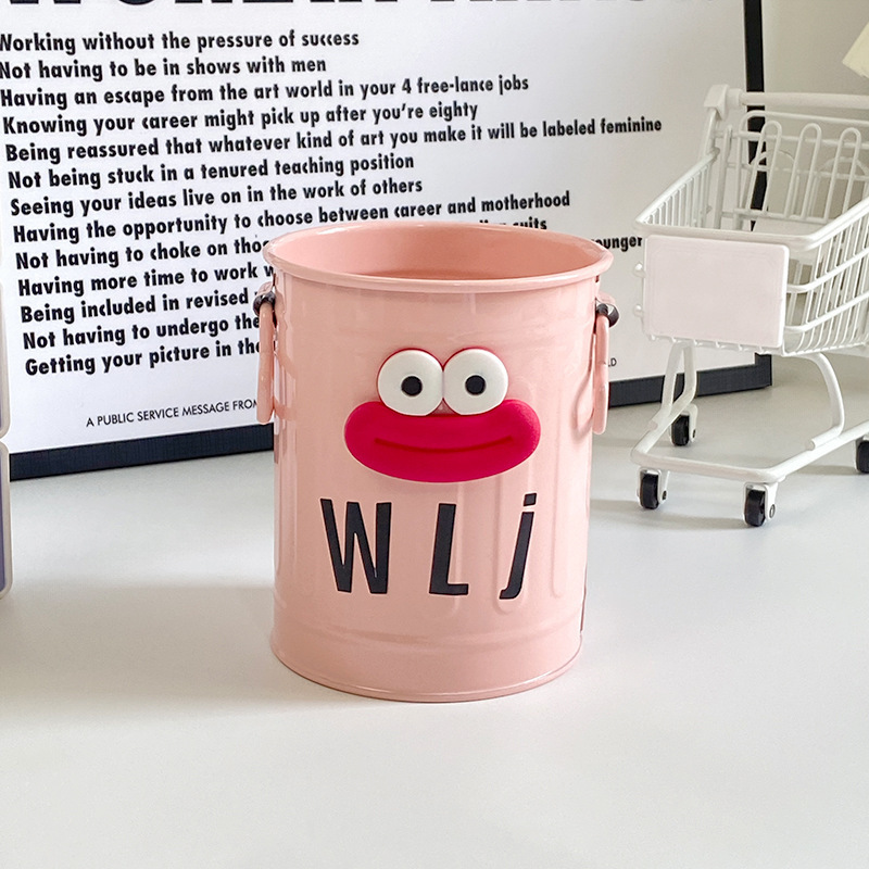 Big Mouth Pen Holder Ornaments