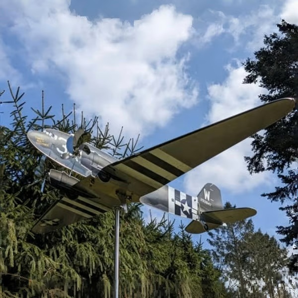 Douglas DC-3 Dakota Aircraft Garden Art Decor