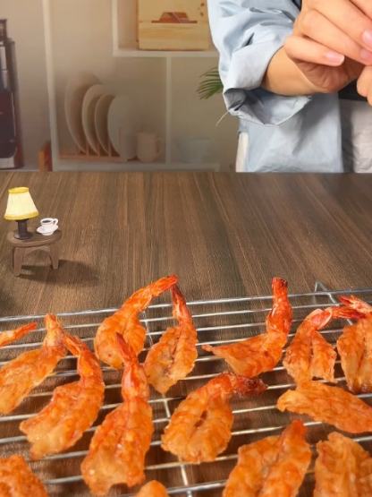 🦐 The Ultimate Crispy Snack! ✨ Wild-Caught, 0-Oil, High-Protein Shrimp. Your healthy addiction! 😋Sea-Caught Butterflied Phoenix Tail Dried Shrimp