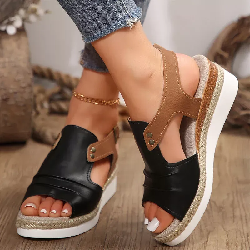 Women's Chunky Platform Classic Leather Sandals