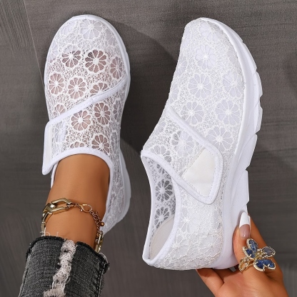 Women's Floral Embroidery Lace Sneakers