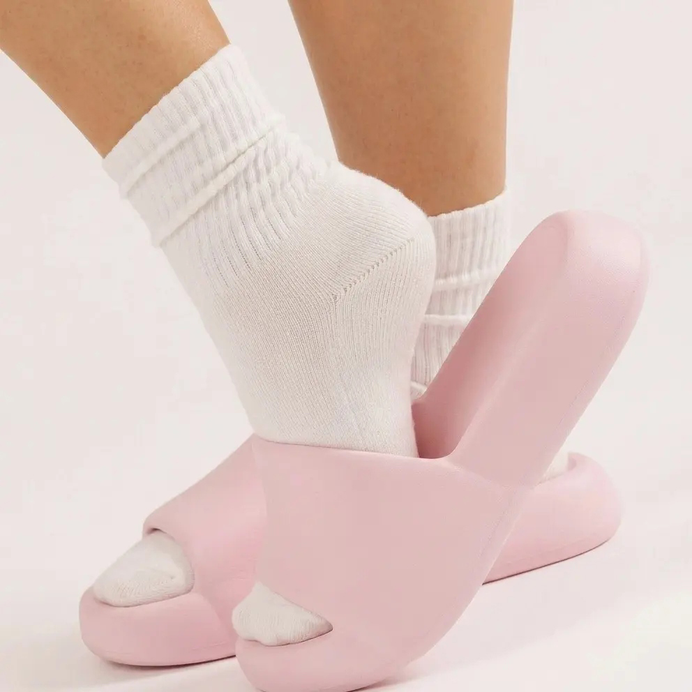 Soft Squishy Waterproof Pillow Slides