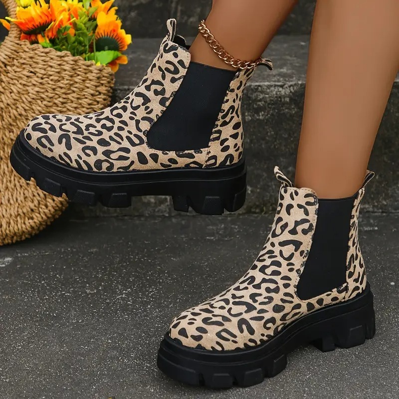 Women's Chunky Chelsea Ankle Boots