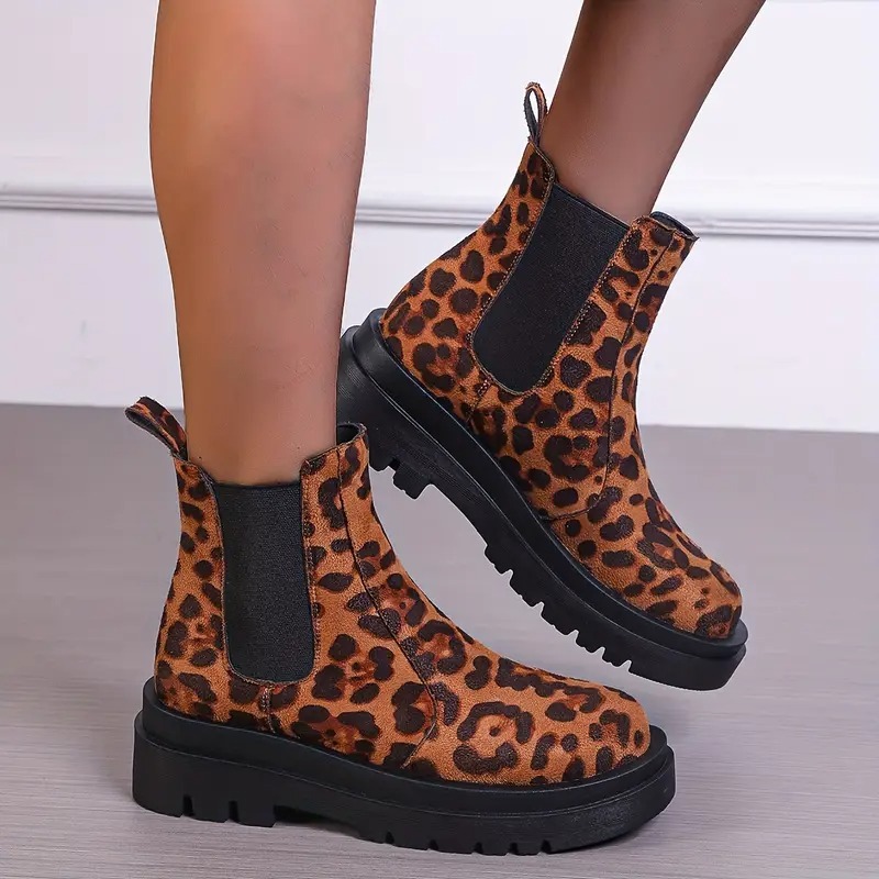 Women's Chunky Chelsea Ankle Boots