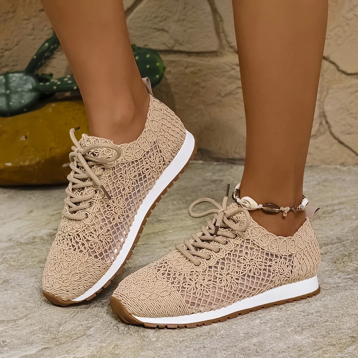 Floral Embroidery Casual Sneakers