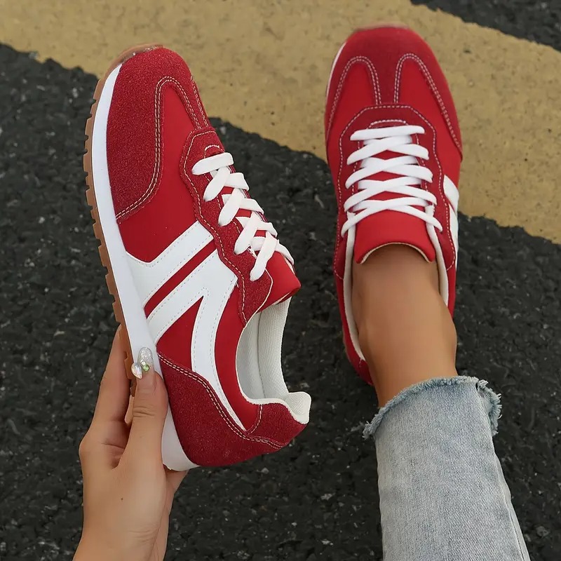 Women's Solid Color Casual Sneakers