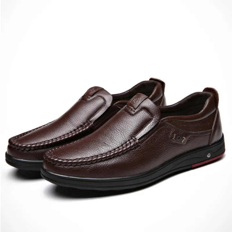 Men's Relaxed Fit Lightweight Cushioned Walking Shoes