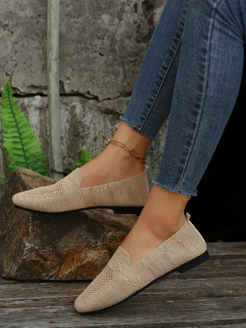 Women Comfortable Arch Support Non-Slip Flat Shoes