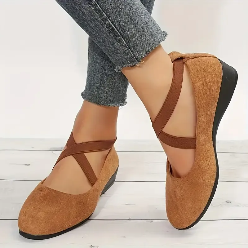 𝑶𝒓𝒕𝒉𝒐𝒑𝒂𝒆𝒅𝒊𝒄 𝑺𝒂𝒏𝒅𝒂𝒍𝒔