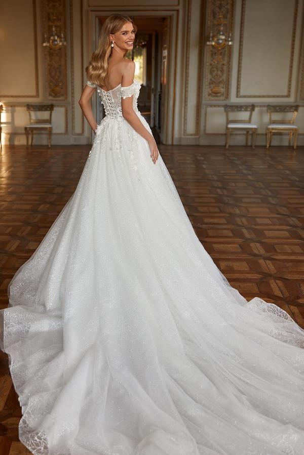 Designer Wedding Dresses With Glitter | Wedding dresses A line lace
