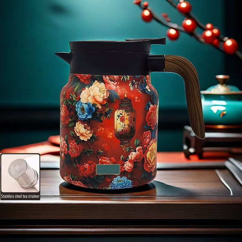 Retro floral pattern teapot
