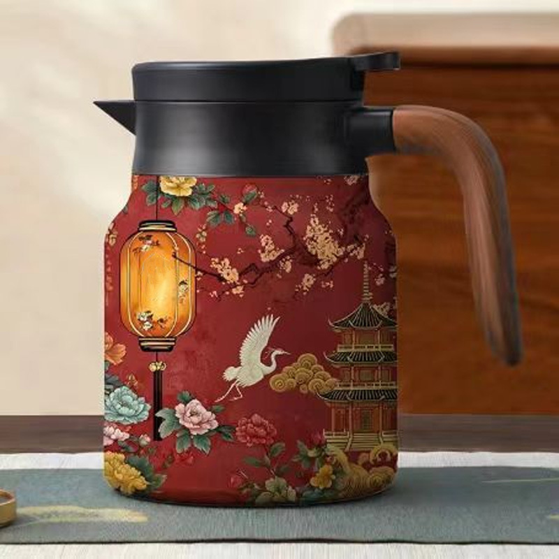 Retro floral pattern teapot