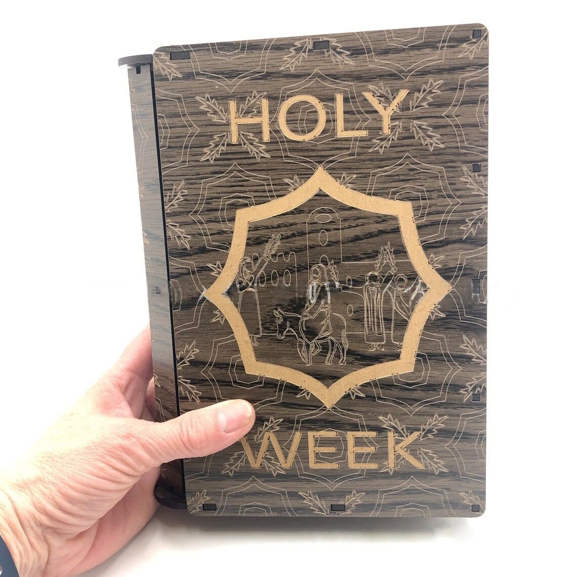 ✝️ 2025 Family Easter Holy Week Gift – Wooden Holy Week Book Toy Set