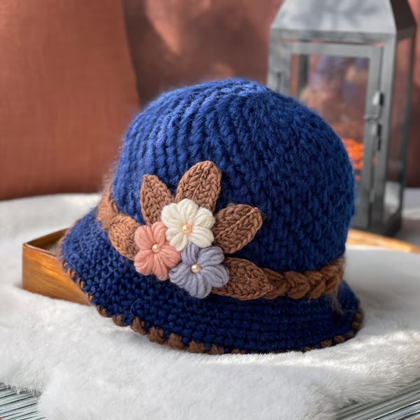 🎄Women's Flowers Knitted Woolen Hat