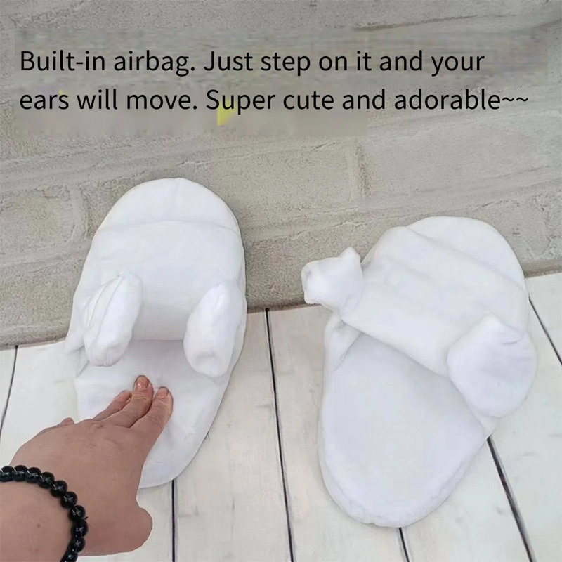Ear-moving warm slippers