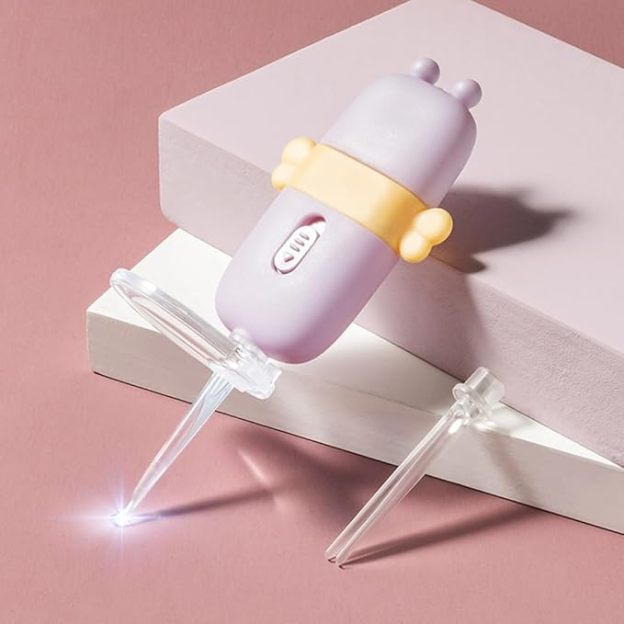 Baby light up ear picker