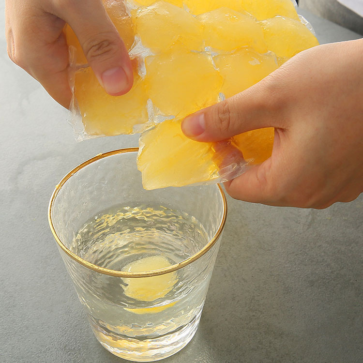 Creative self-sealing plastic ice cube trays for disposable ice packs