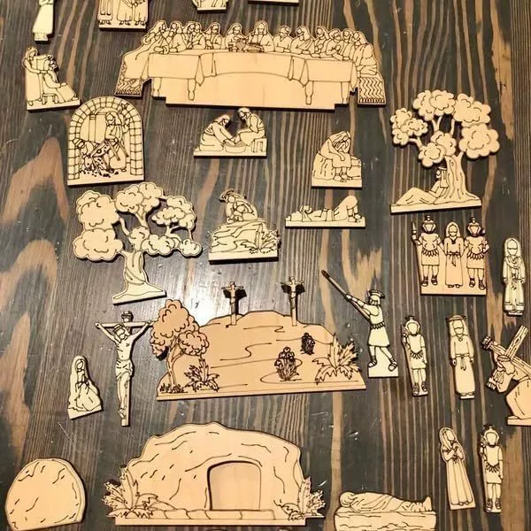 ✝️ 2025 Family Easter Holy Week Gift – Wooden Holy Week Book Toy Set