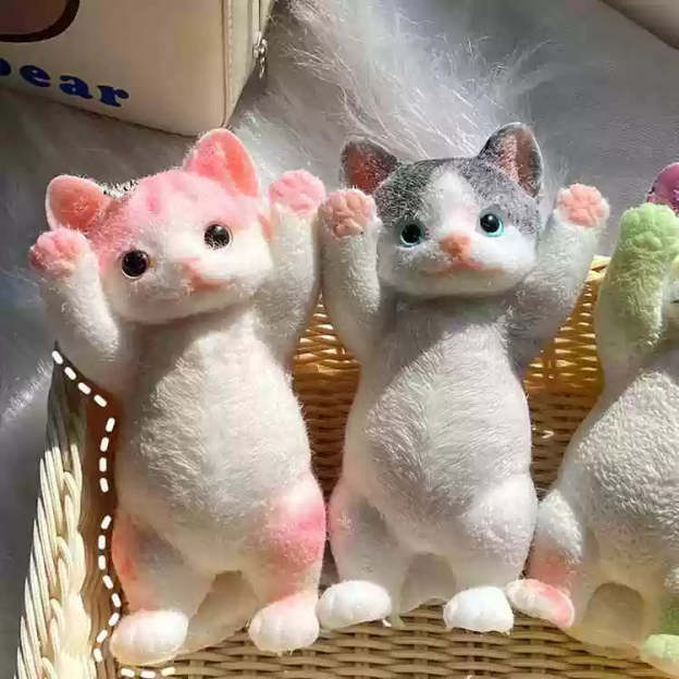 Simulation cat squeezing toy