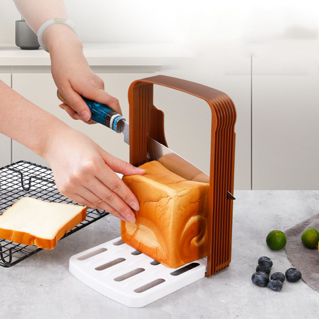 Manual Bread Slicer