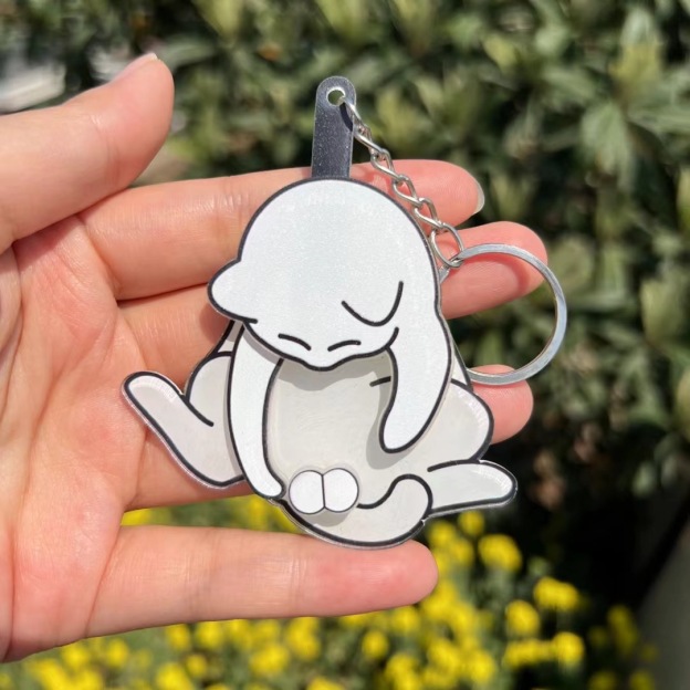 Pull-out cat keychain pendant