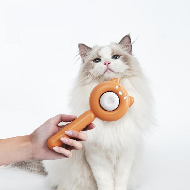 Cat and dog comb to remove loose hair