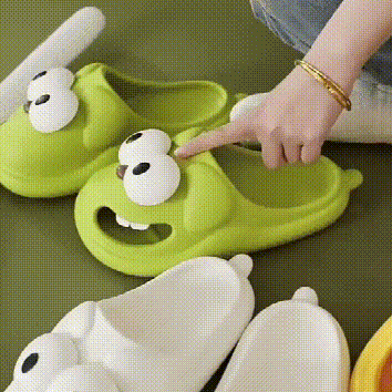 Big Eye Dog Slippers Tongue Kissing Slippers