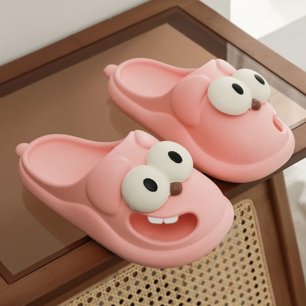 Big Eye Dog Slippers Tongue Kissing Slippers