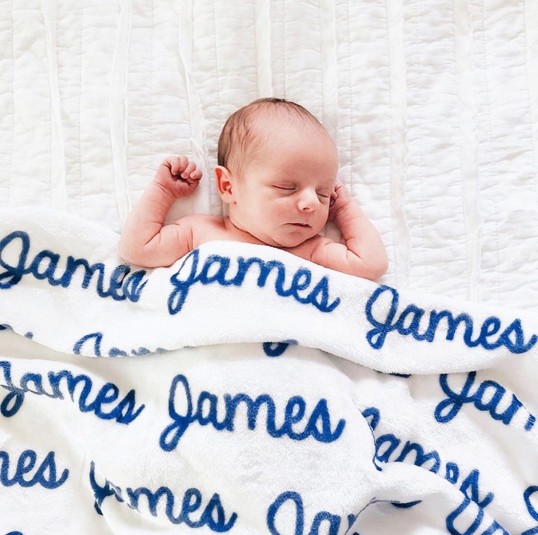 🎁The Best Gift For Kids🎁 High Quality Personalized Super Soft Name Family Blanket