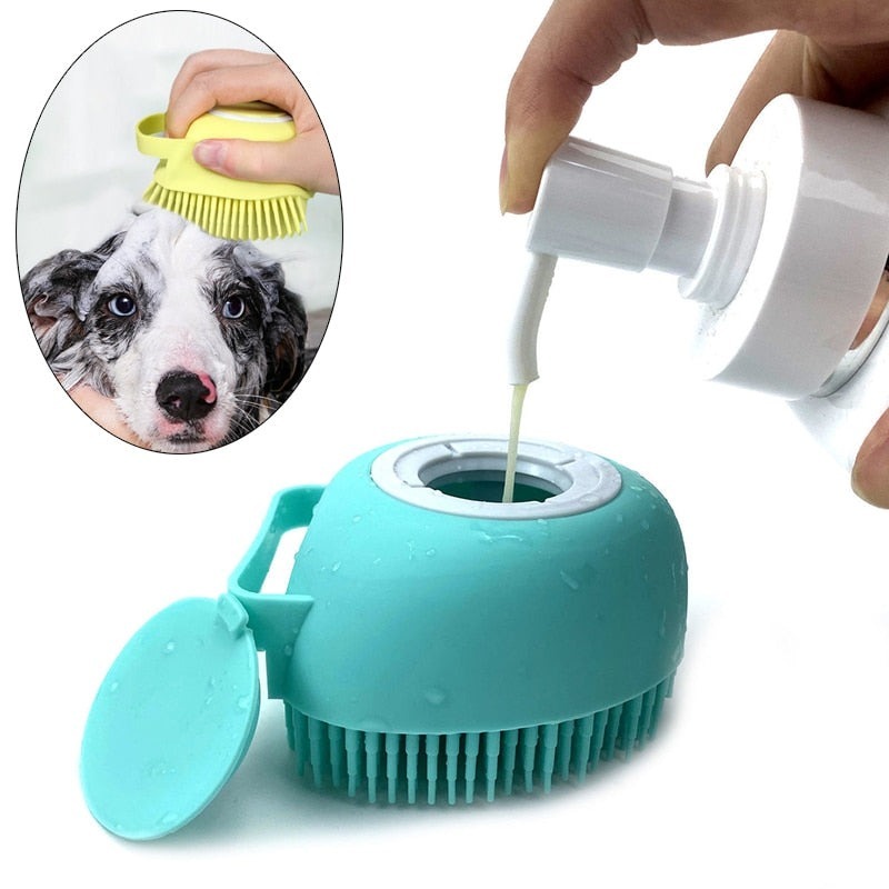 Special silicon brush for showering our pets
