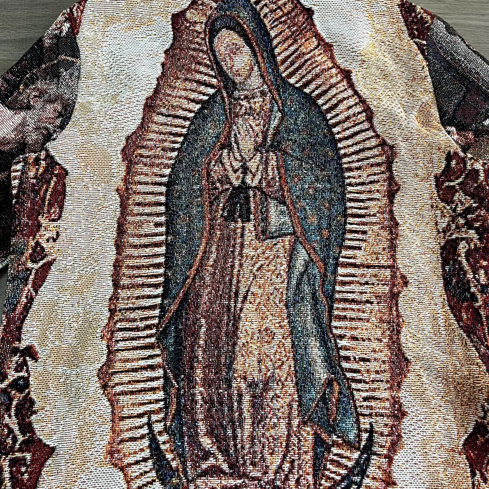 Symphony of Art & Fashion – The Last Supper Themed Woven Hoodie