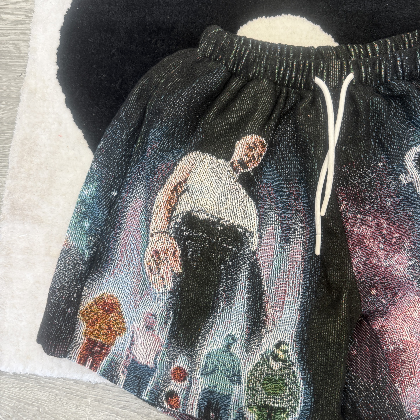 Move like Breezy! Grab tapestryifeel's exclusive Chris Brown shorts. Fuse his iconic style with your daily look. Comfortable, fresh, and a must-have for fans!