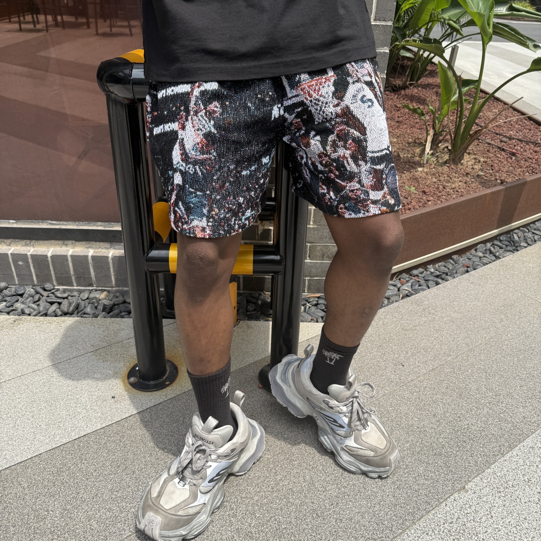 Unleash your inner Ant-Man! Grab tapestryifeel's exclusive Anthony Edwards shorts. Dominate the court & street in style. Comfortable, cool, and a must-have for fans! 