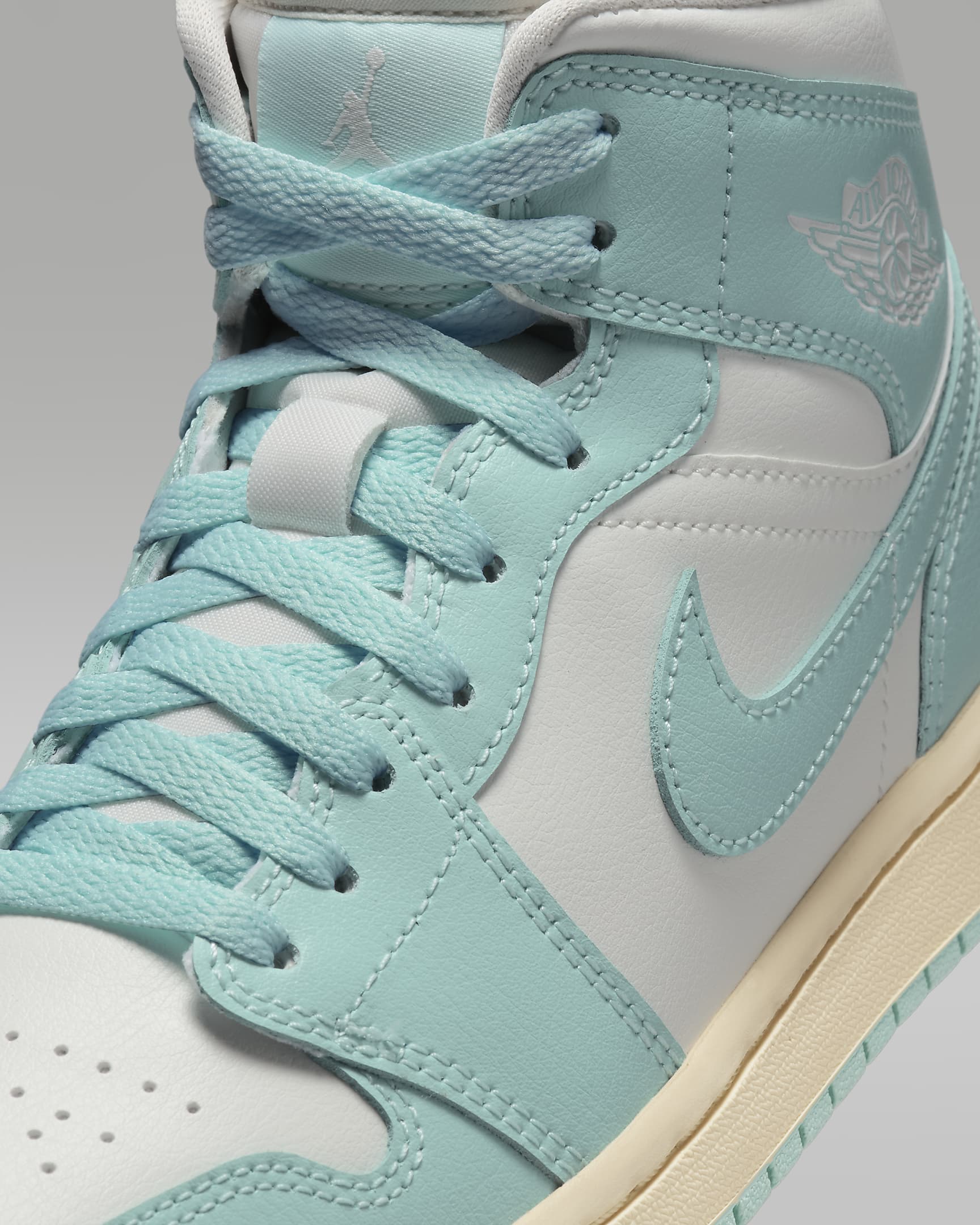 Air Jorthtdan 1 Mid