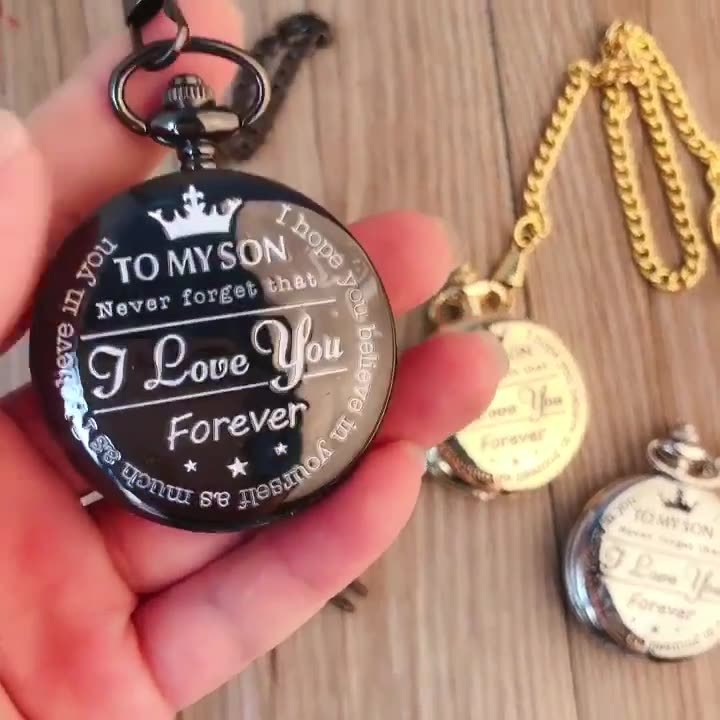 Engraved Vintage Quartz Pocket Watch Locket