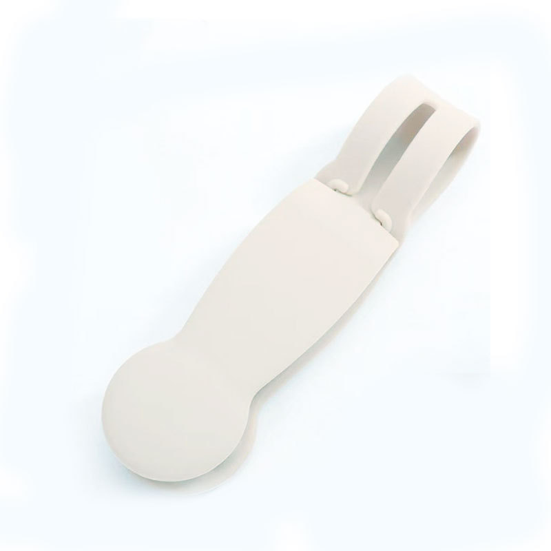 Magnetic Silicone Hat Clip