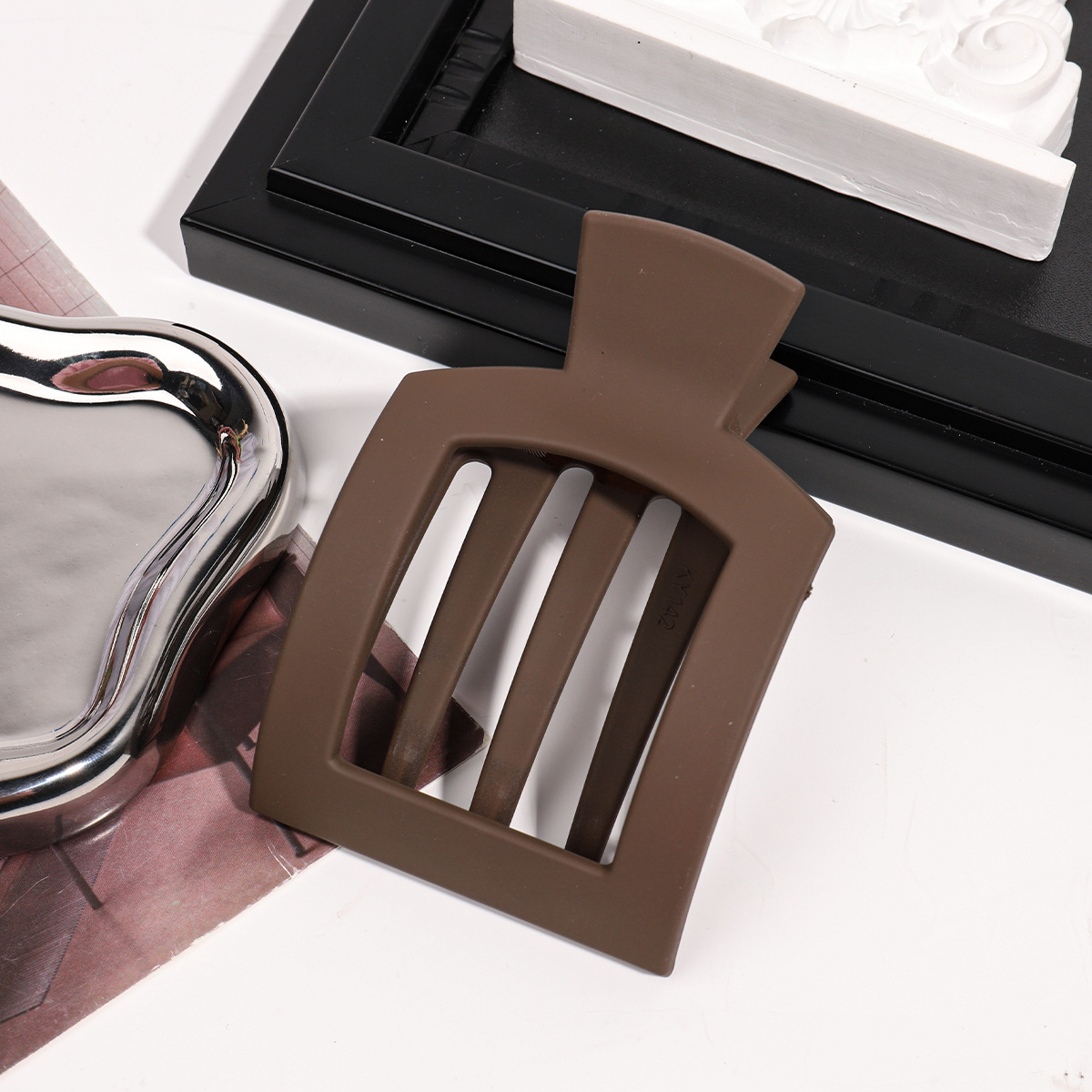 Sleek Matte Square Hair Claw Clip