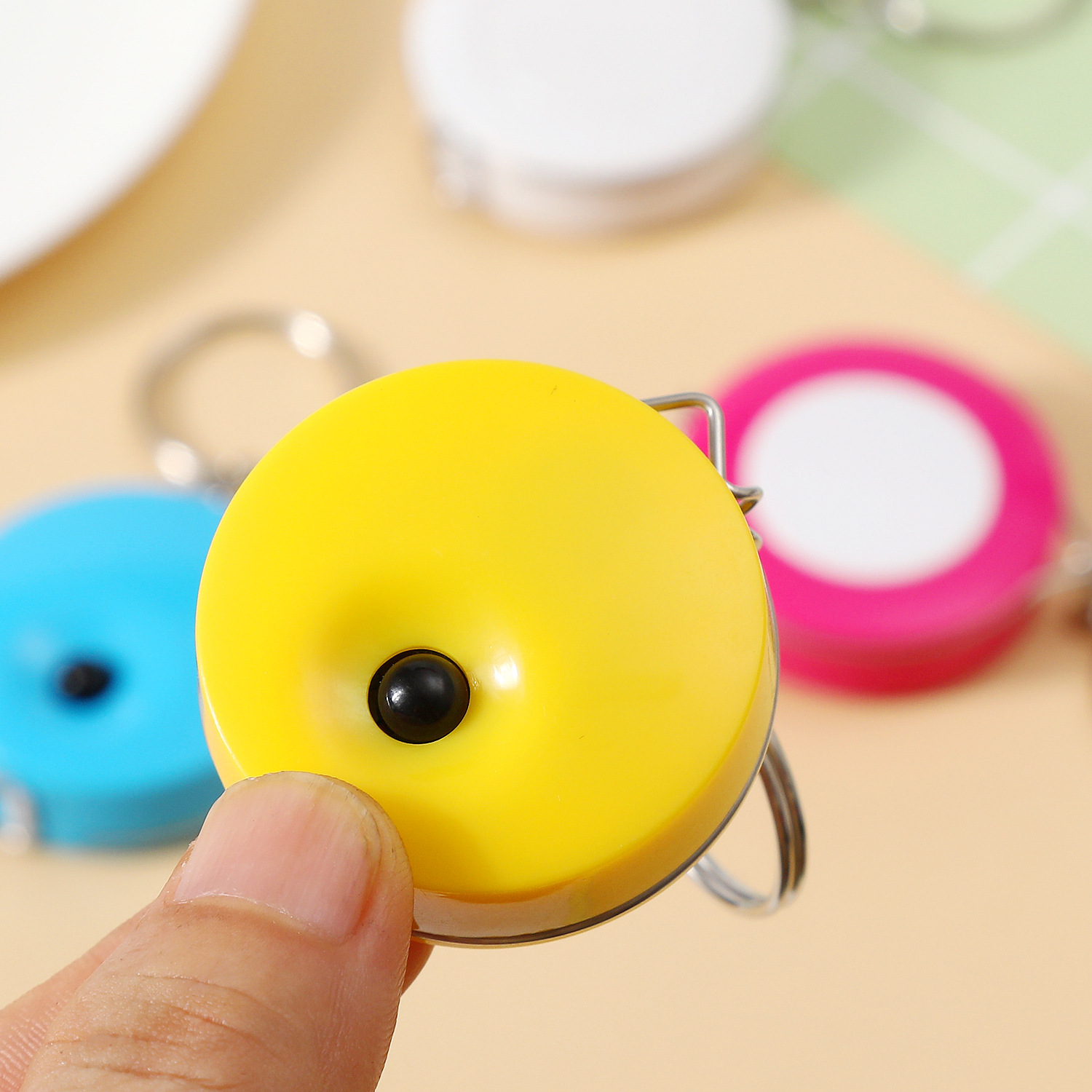 59-Inch Round Mini Retractable Tape Measure Keychain